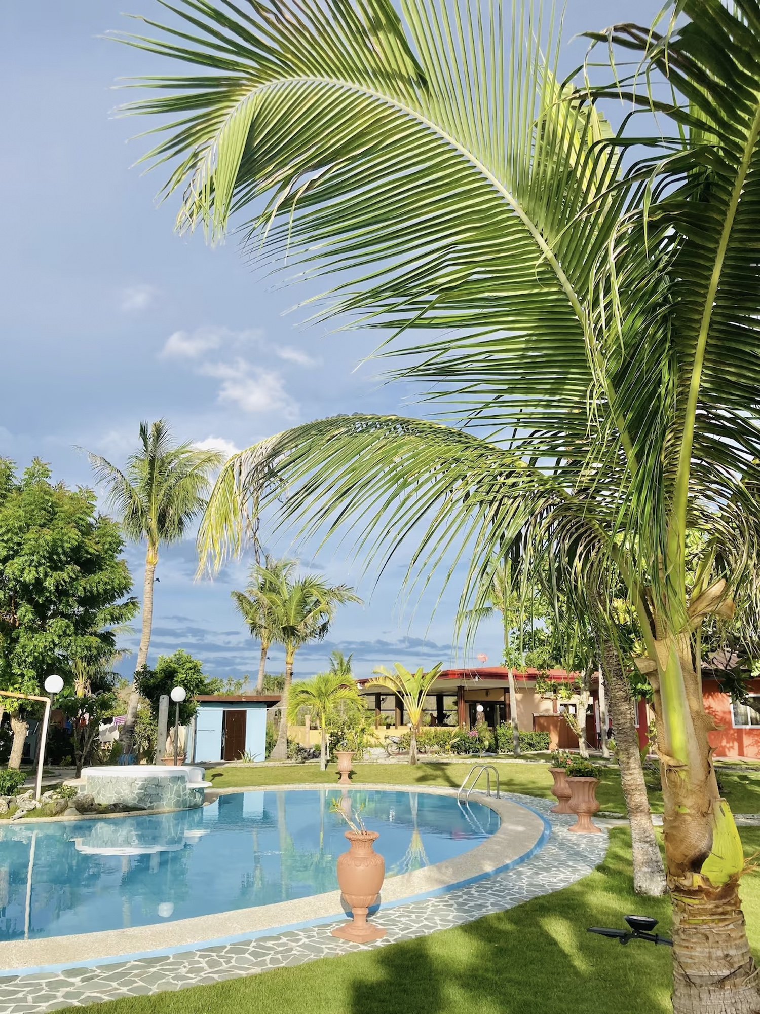 Cabilao Sunset Dive & Beach Resort