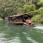 loboc-river-floating-restaurant